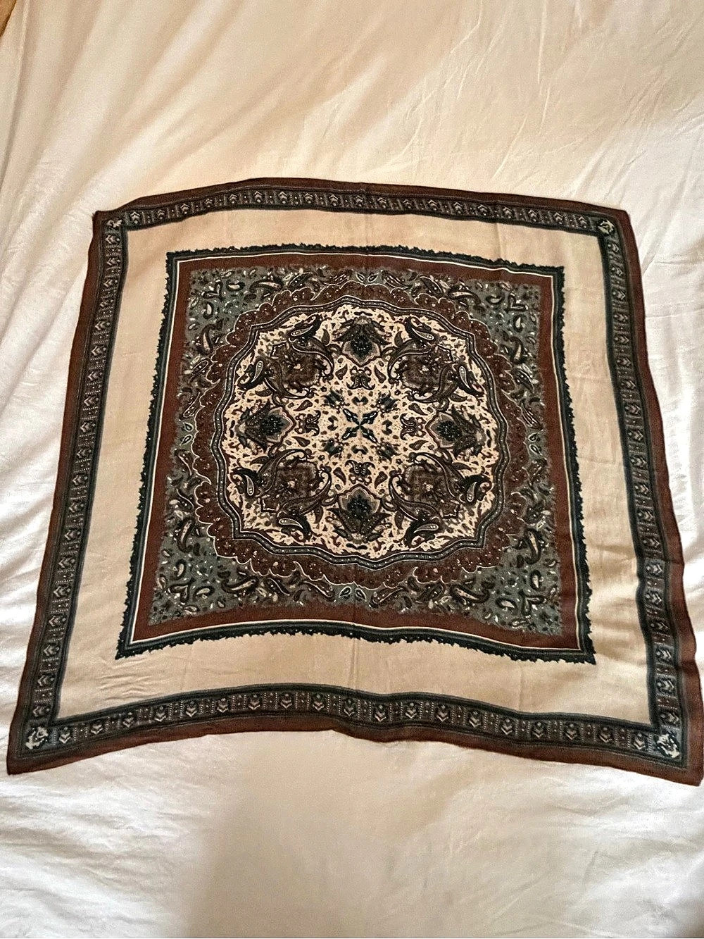 Paisley Scarf in Brown & Green Like New
